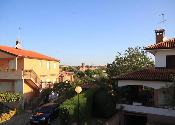 With A Parking Space - 7147 Apartman Umag