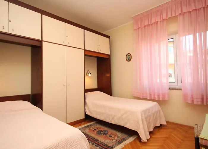 With A Parking Space - 7147 Apartman